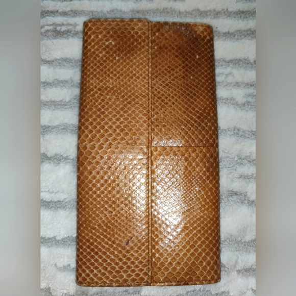 Rare Gucci Python Long Wallet with Hook - Picture 3 of 16